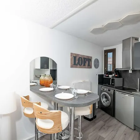 Lägenhet Dolce & , Center 2 Min